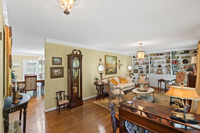 112 Hamilton Ln, Tullahoma, TN 37388