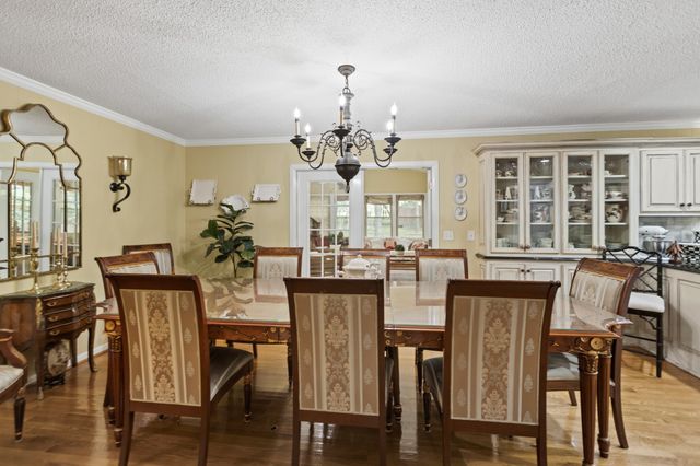 112 Hamilton Ln, Tullahoma, TN 37388