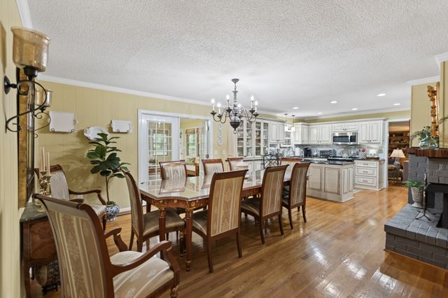 112 Hamilton Ln, Tullahoma, TN 37388