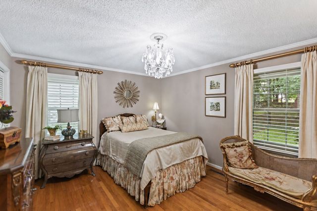 112 Hamilton Ln, Tullahoma, TN 37388