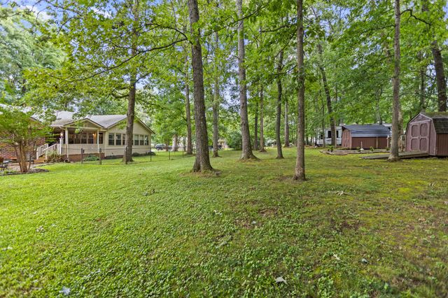 112 Hamilton Ln, Tullahoma, TN 37388