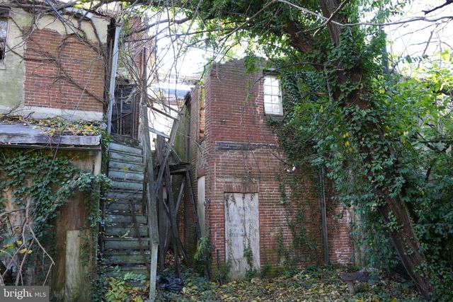 1228 W LANVALE ST, Baltimore, MD 21217