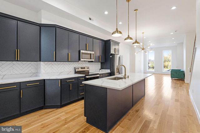 1228 W LANVALE ST, Baltimore, MD 21217