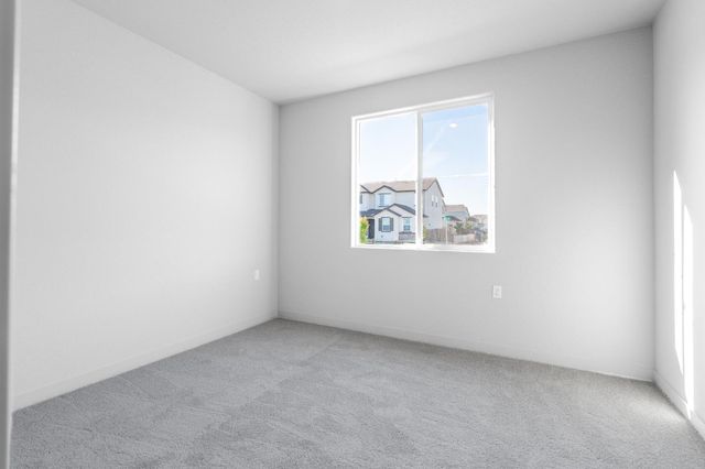 4735 Ariel St, Keyes, CA 95328