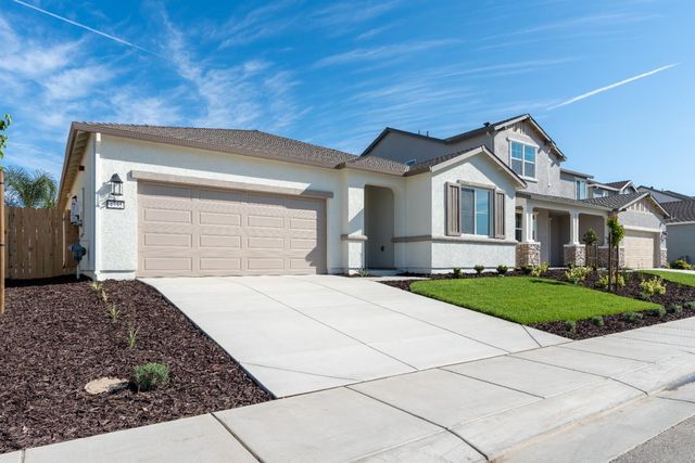 4735 Ariel St, Keyes, CA 95328