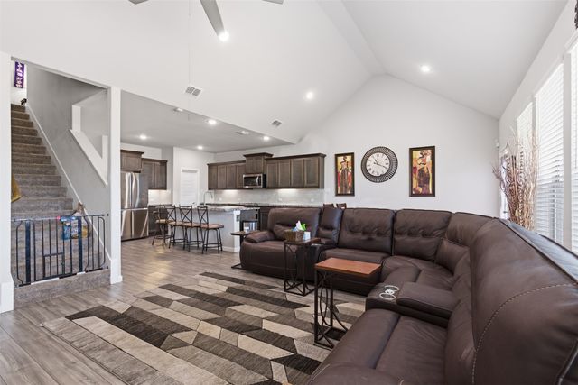 6725 Aster Drive, Venus, TX 76084