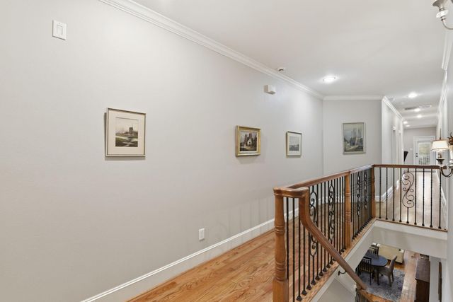 1020 W 22nd Street B, Houston, TX 77008