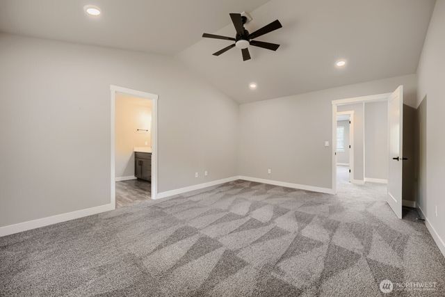 6801 165th Street Ct E, Puyallup, WA 98375
