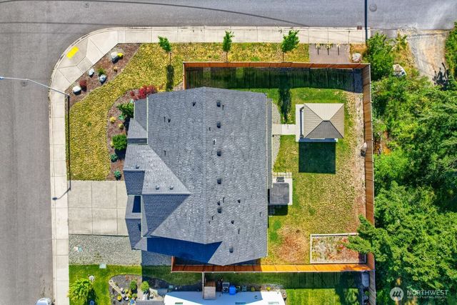 6801 165th Street Ct E, Puyallup, WA 98375