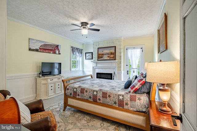 29 E MAIN ST, Newark, DE 19702