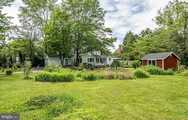 29 E MAIN ST, Newark, DE 19702