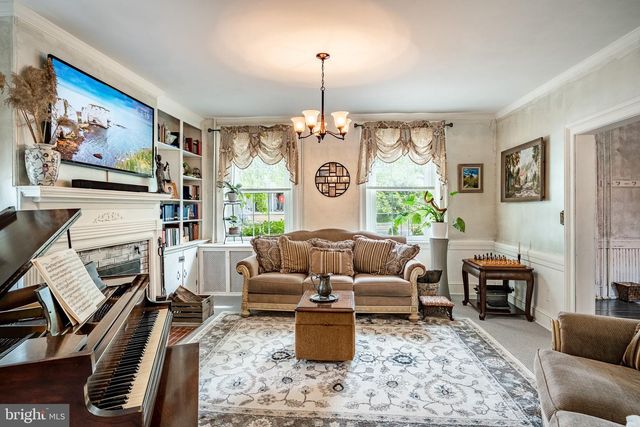 29 E MAIN ST, Newark, DE 19702