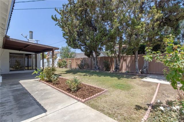 125 Clove, Brea, CA 92821