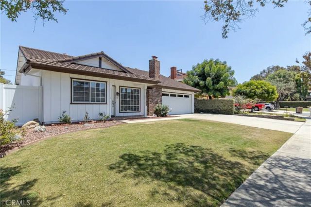 125 Clove, Brea, CA 92821