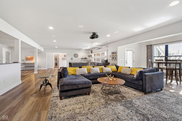 18508 Idlewind Court, Westfield, IN 46074
