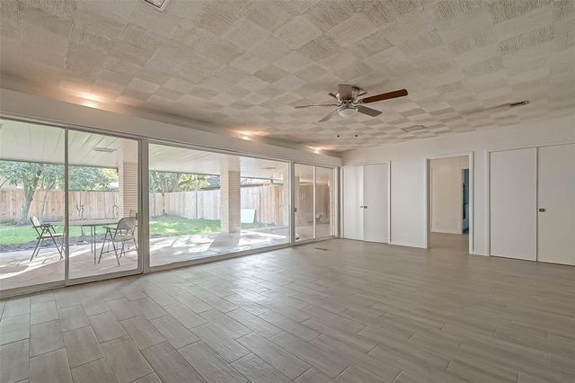 2511 Maroneal Street, Houston, TX 77030