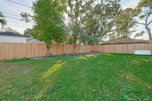 2511 Maroneal Street, Houston, TX 77030