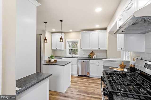 945 WASHINGTON AVE, Franklinville, NJ 08322