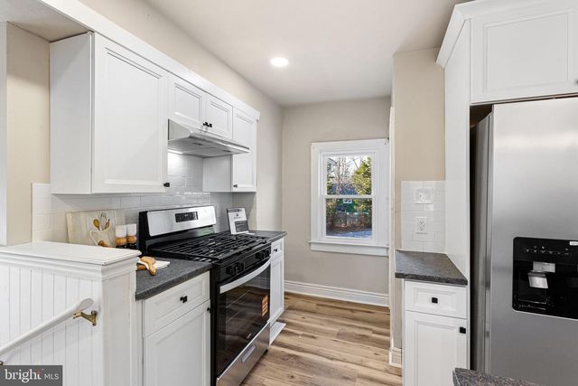 945 WASHINGTON AVE, Franklinville, NJ 08322