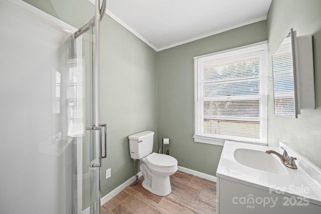 1703 E Perry Street, Gastonia, NC 28054