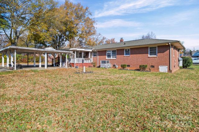 1703 E Perry Street, Gastonia, NC 28054