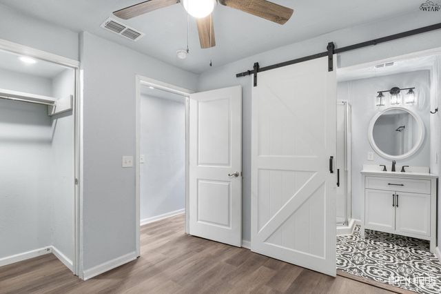 104 S WALNUT STREET, Holliday, TX 76366