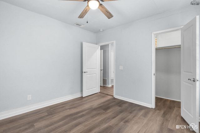 104 S WALNUT STREET, Holliday, TX 76366