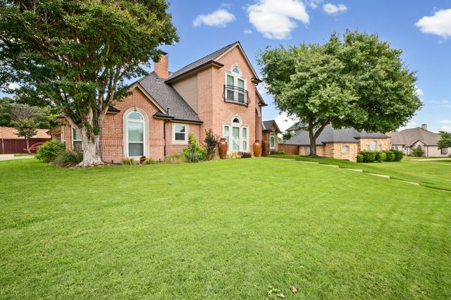 8825 Turnberry Court, Fort Worth, TX 76179