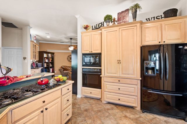 8825 Turnberry Court, Fort Worth, TX 76179