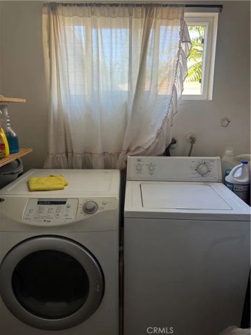 174 E 11th, Perris, CA 92570