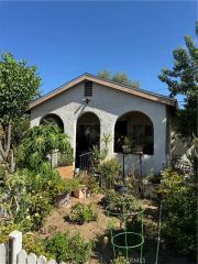 174 E 11th, Perris, CA 92570