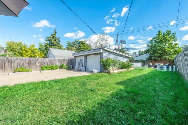 3451 W 98th Street, Cleveland, OH 44102