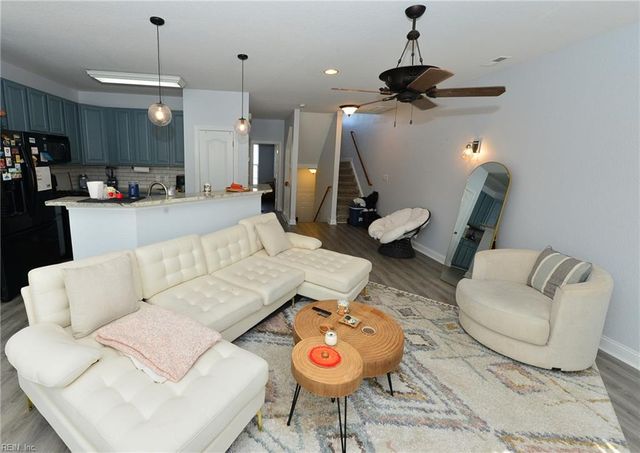 965 Iron Bridge DR, Virginia Beach, VA 23462