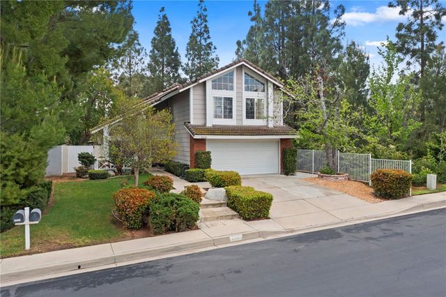 2541 Misty Mountain, Corona, CA 92882