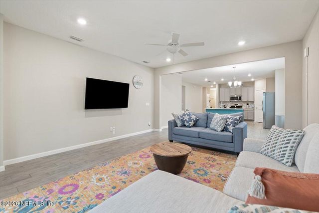 549 BROWN BEAR Run, St. Johns, FL 32259