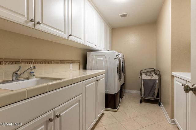 1508 Warm Springs Avenue, Thousand Oaks, CA 91320