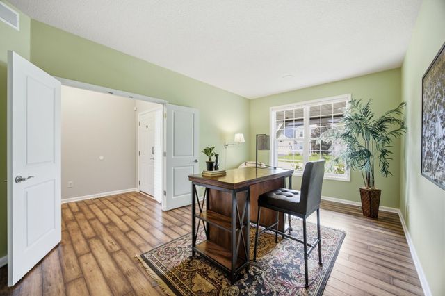 8270 Arrowwood Lane N, Maple Grove, MN 55369