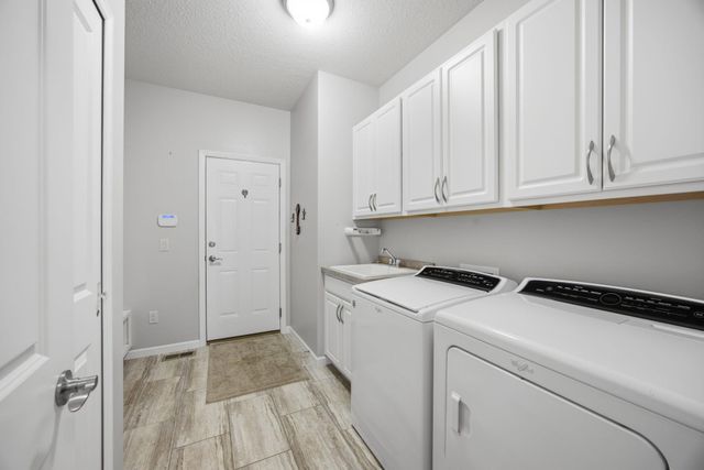 8270 Arrowwood Lane N, Maple Grove, MN 55369