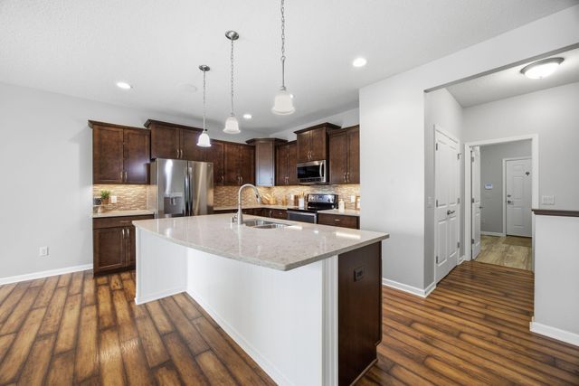 8270 Arrowwood Lane N, Maple Grove, MN 55369