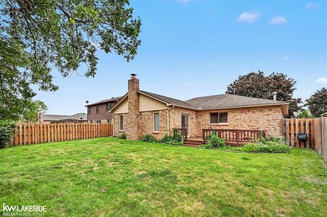 46396 Peach Grove Avenue, Macomb, MI 48044