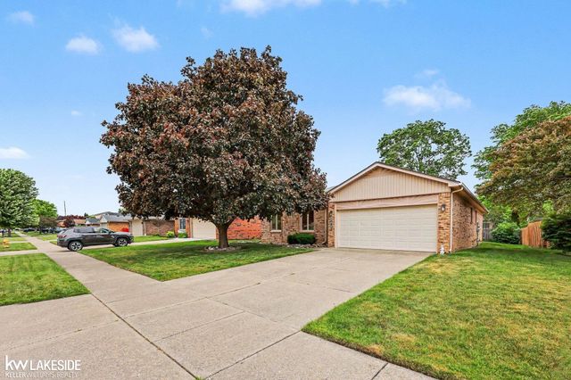 46396 Peach Grove Avenue, Macomb, MI 48044