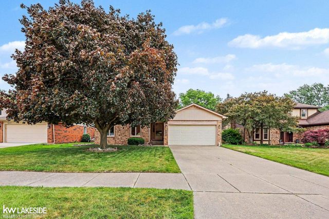 46396 Peach Grove Avenue, Macomb, MI 48044