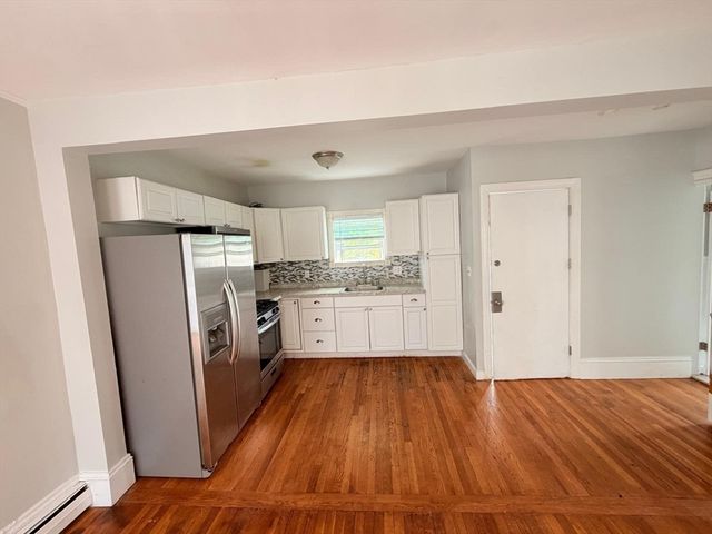 465 High St 2, Dedham, MA 02026