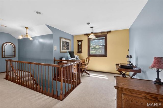 1010 Robert Drive, Godfrey, IL 62035