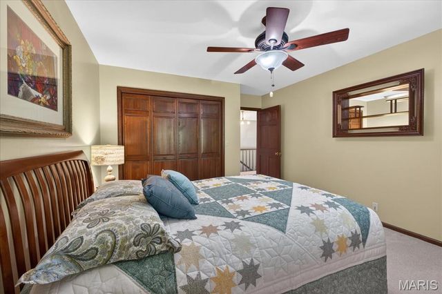 1010 Robert Drive, Godfrey, IL 62035