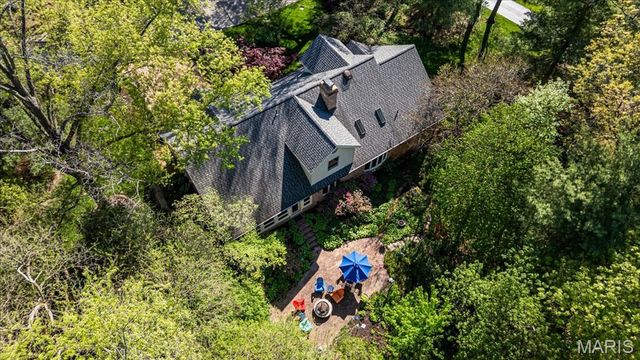 1010 Robert Drive, Godfrey, IL 62035