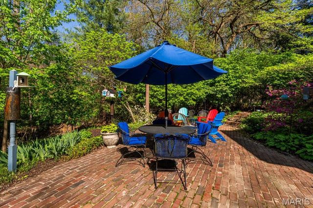 1010 Robert Drive, Godfrey, IL 62035