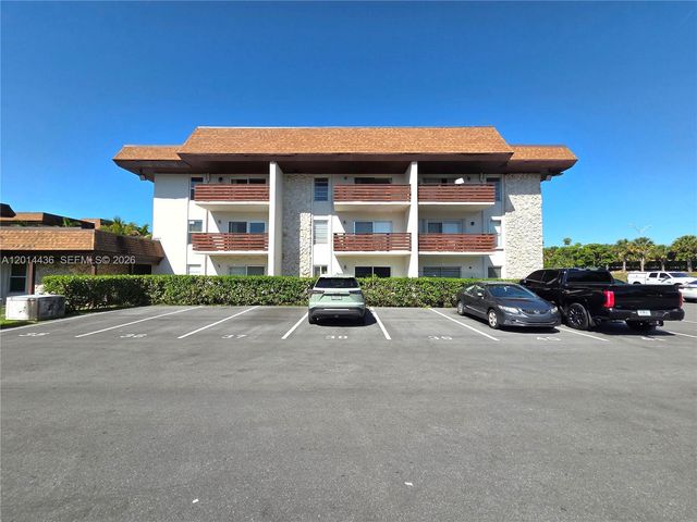 7477 SW 82nd St C115, Miami, FL 33143