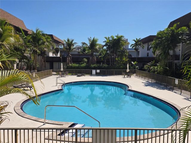 7477 SW 82nd St C115, Miami, FL 33143