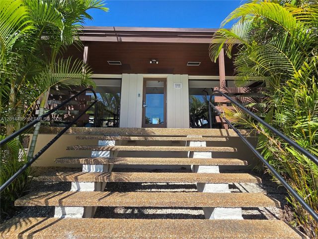 7477 SW 82nd St C115, Miami, FL 33143